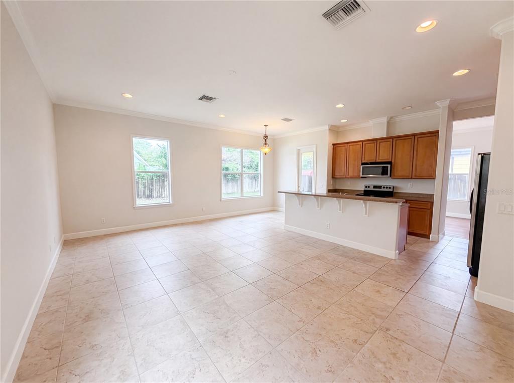 6215 INTERBAY BOULEVARD, TAMPA, FL — photo 4 of 24