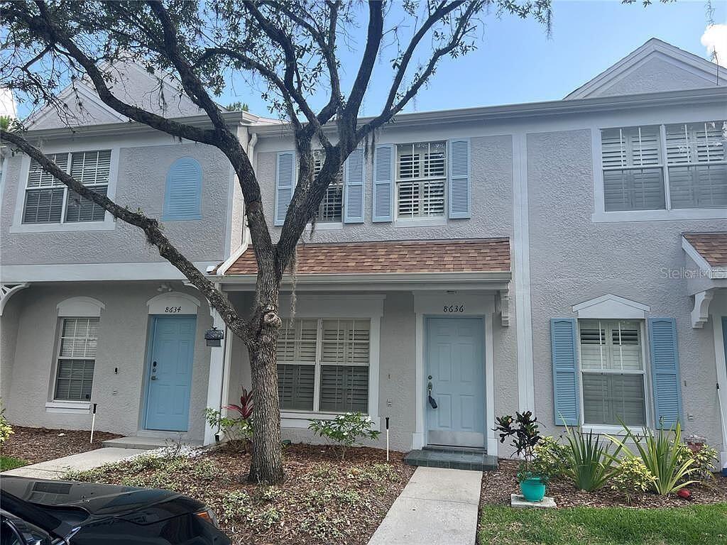 8674 HUNTERS KEY CIRCLE