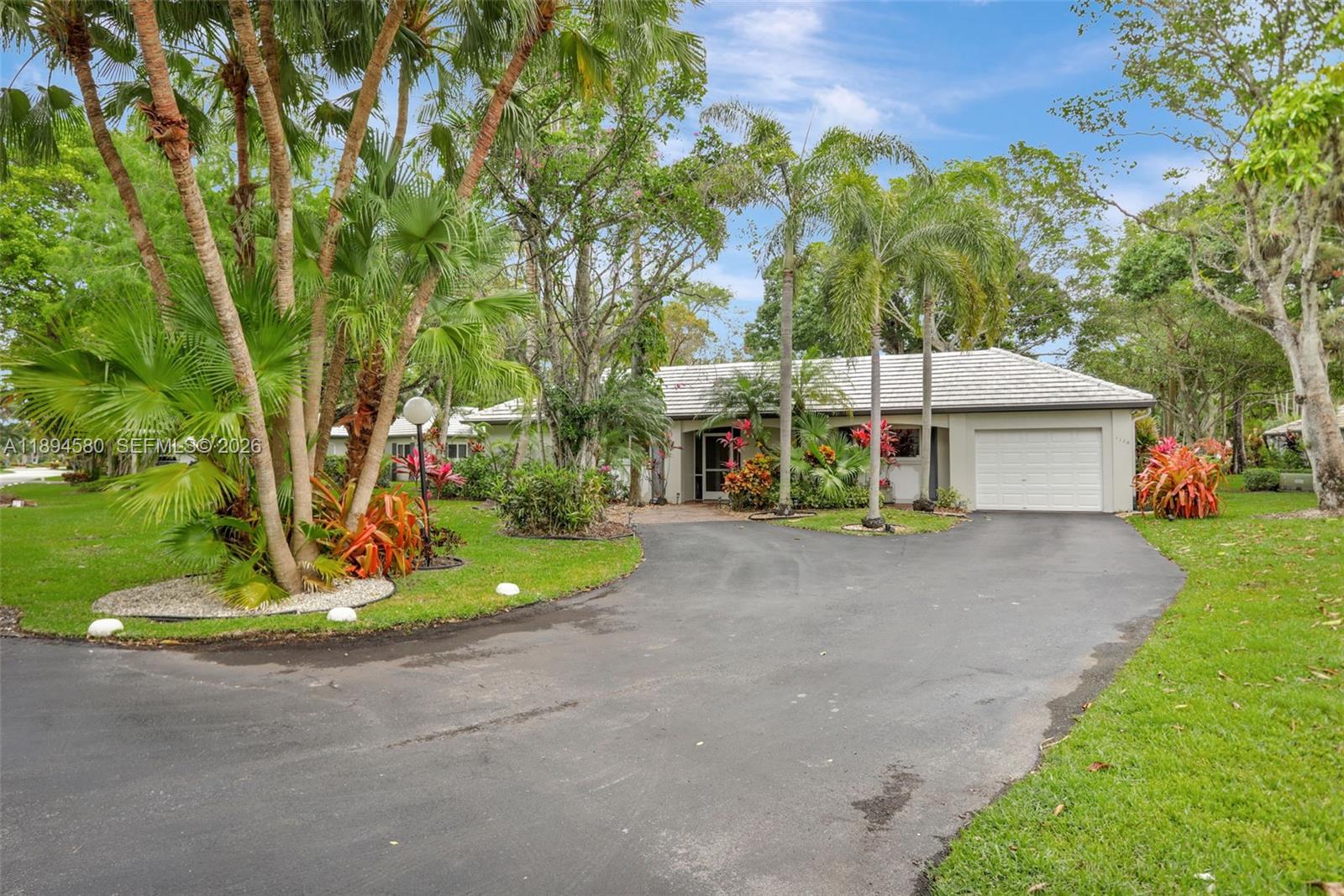 1128 W Cypress Dr # 15, Pompano Beach FL 33069