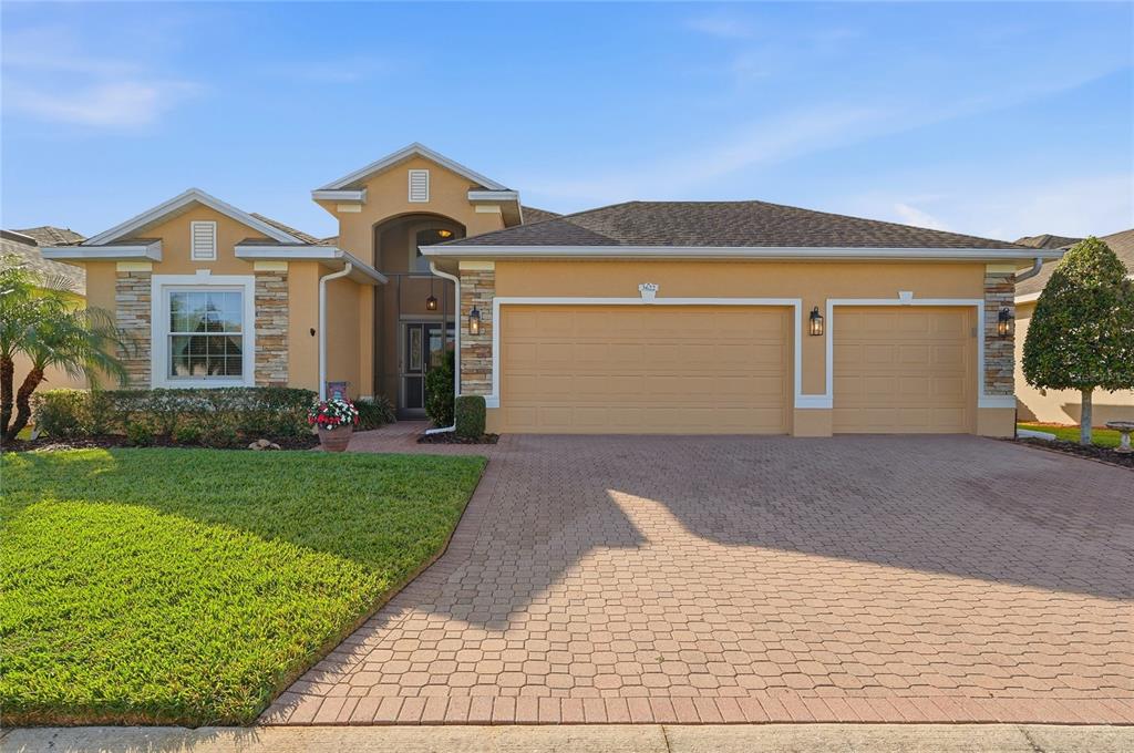 3622 PLYMOUTH DRIVE