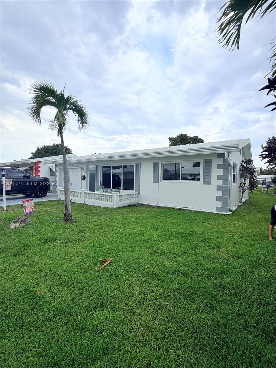 2960 NW 1st Dr, Pompano Beach FL 33064