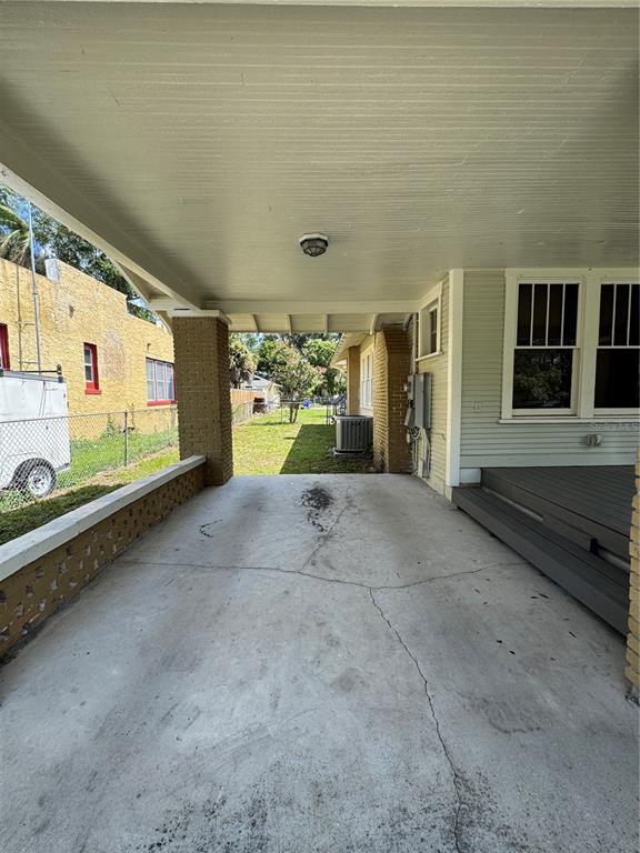 202 W BELMAR STREET, LAKELAND, FL — photo 4 of 30
