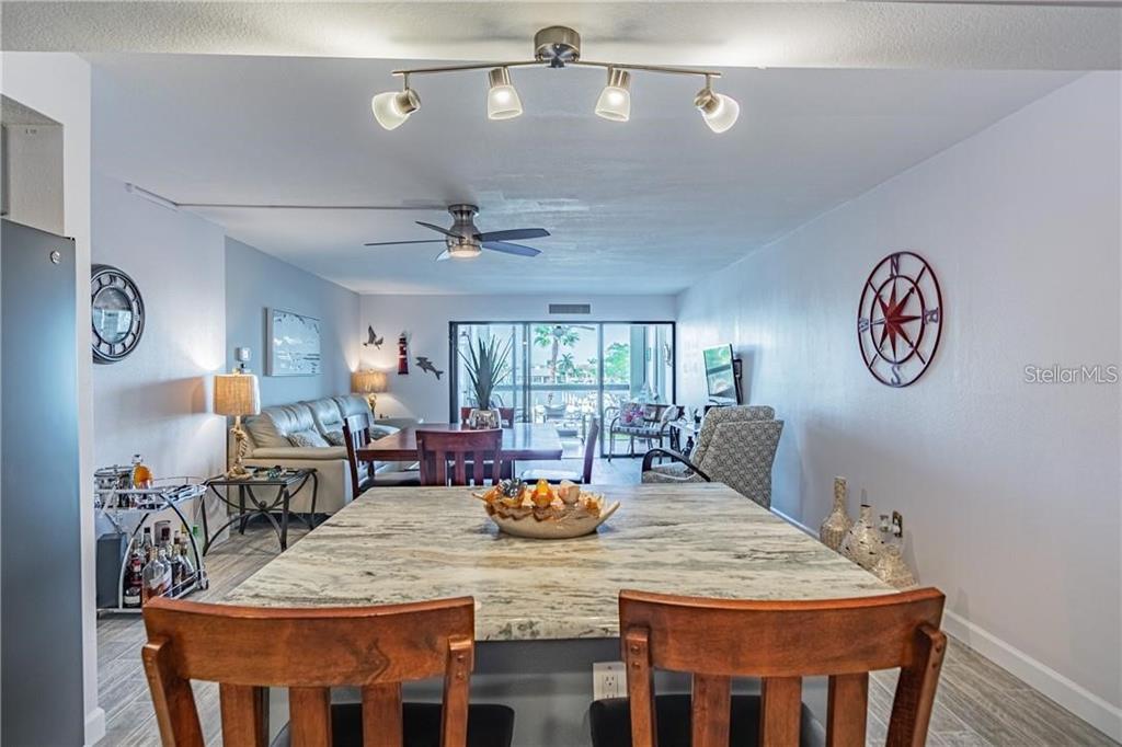 800 S GULFVIEW BOULEVARD UNIT 203, CLEARWATER, FL — photo 5 of 18