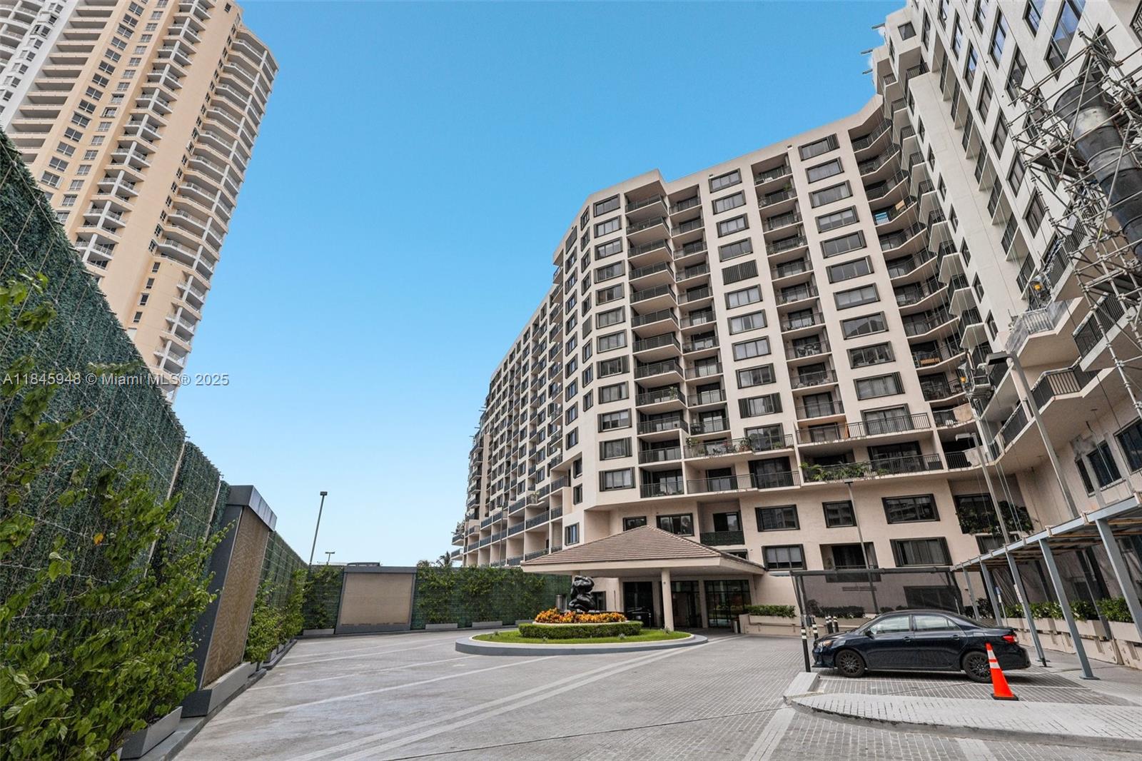 540 Brickell Key Dr # 730, Miami FL 33131