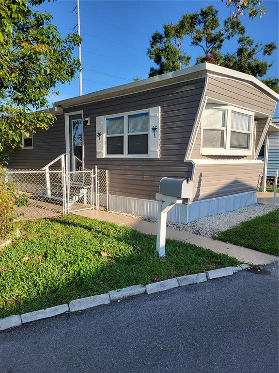 6580 SEMINOLE BOULEVARD UNIT 618