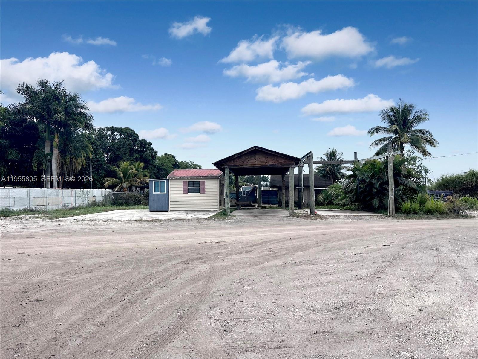 18701 Sheridan St, Southwest Ranches FL 33332