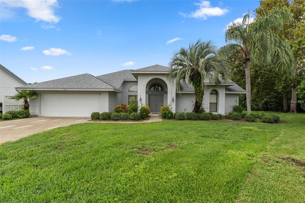 3225 GLENWOOD CIRCLE