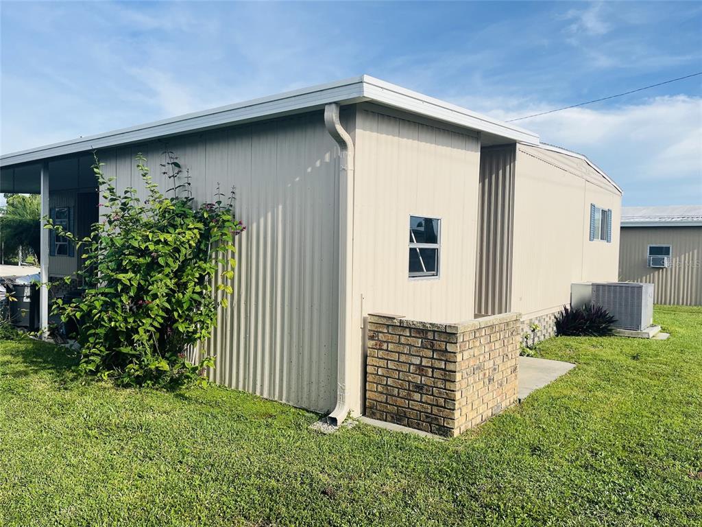 3153 ORCHARD DRIVE, NORTH FORT MYERS, FL — photo 2 of 30