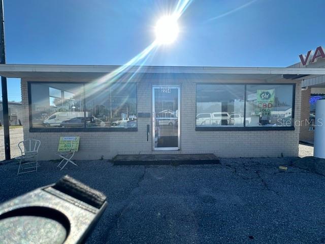 2254 S TAMIAMI TRAIL