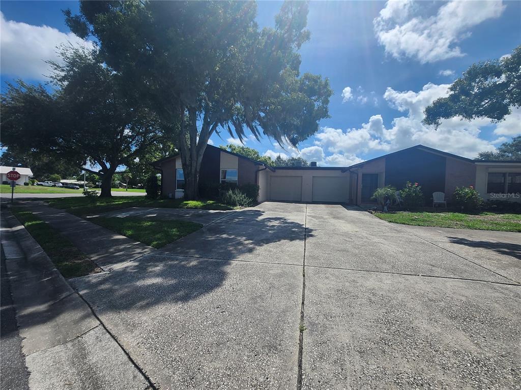 2842 HIGHLANDS BOULEVARD UNIT A, PALM HARBOR, FL — photo 2 of 25