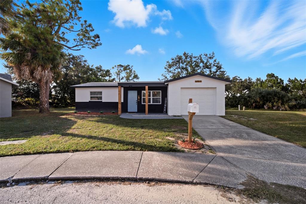 6919 KINGSTON COURT