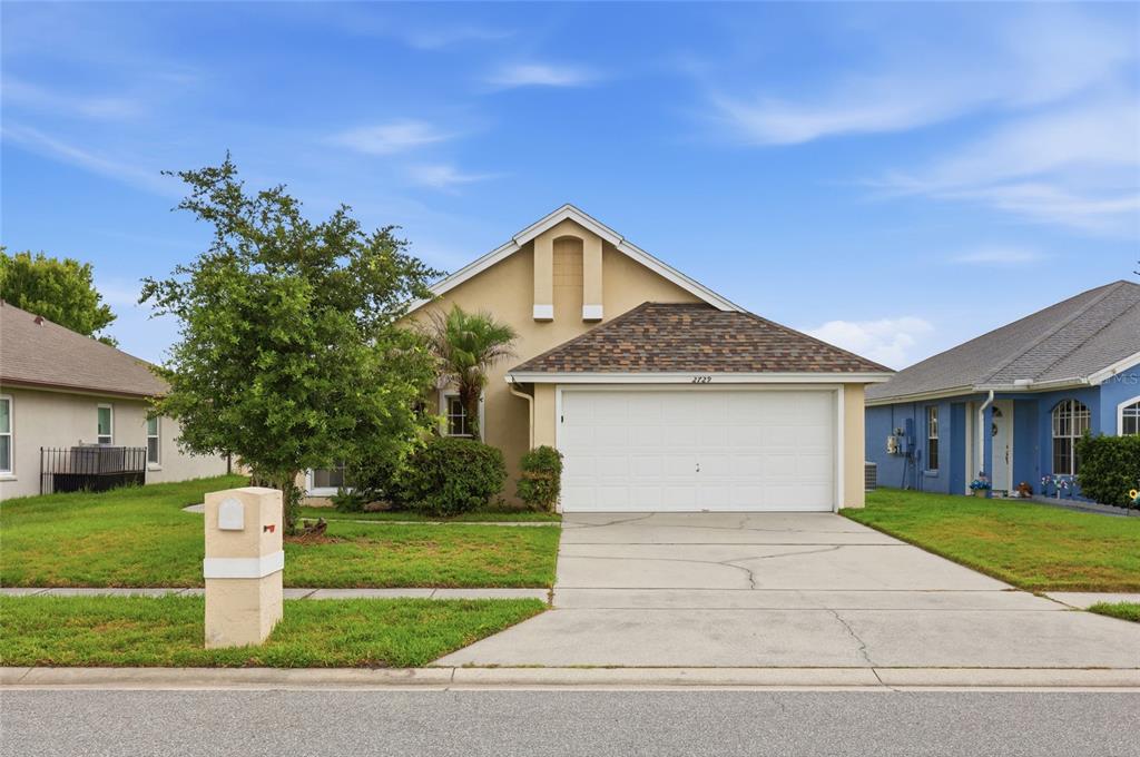 2729 REGENCY OAK LANE