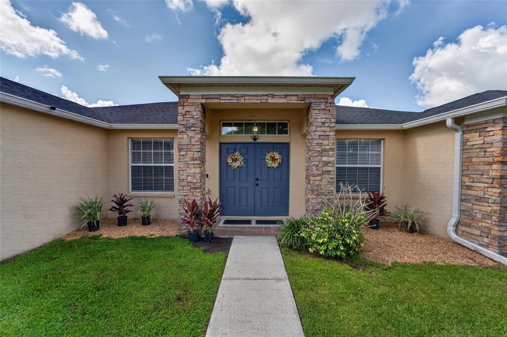 1617 AVONDALE RIDGE DRIVE, PLANT CITY, FL — photo 5 of 30
