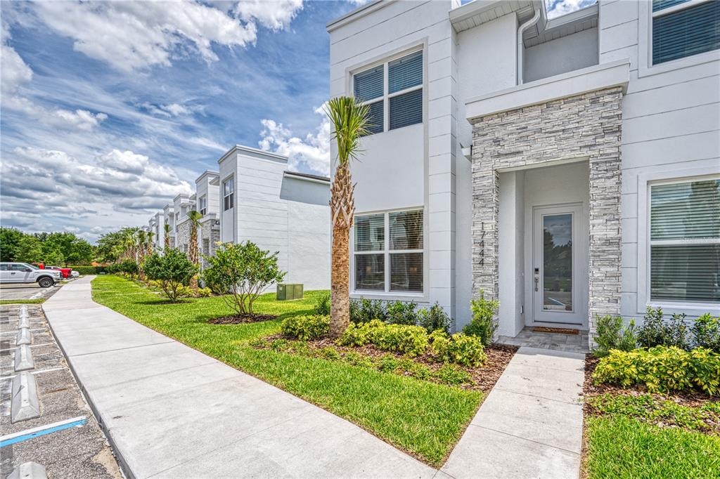 17444 HIDDEN FOREST DRIVE, CLERMONT, FL — photo 3 of 30