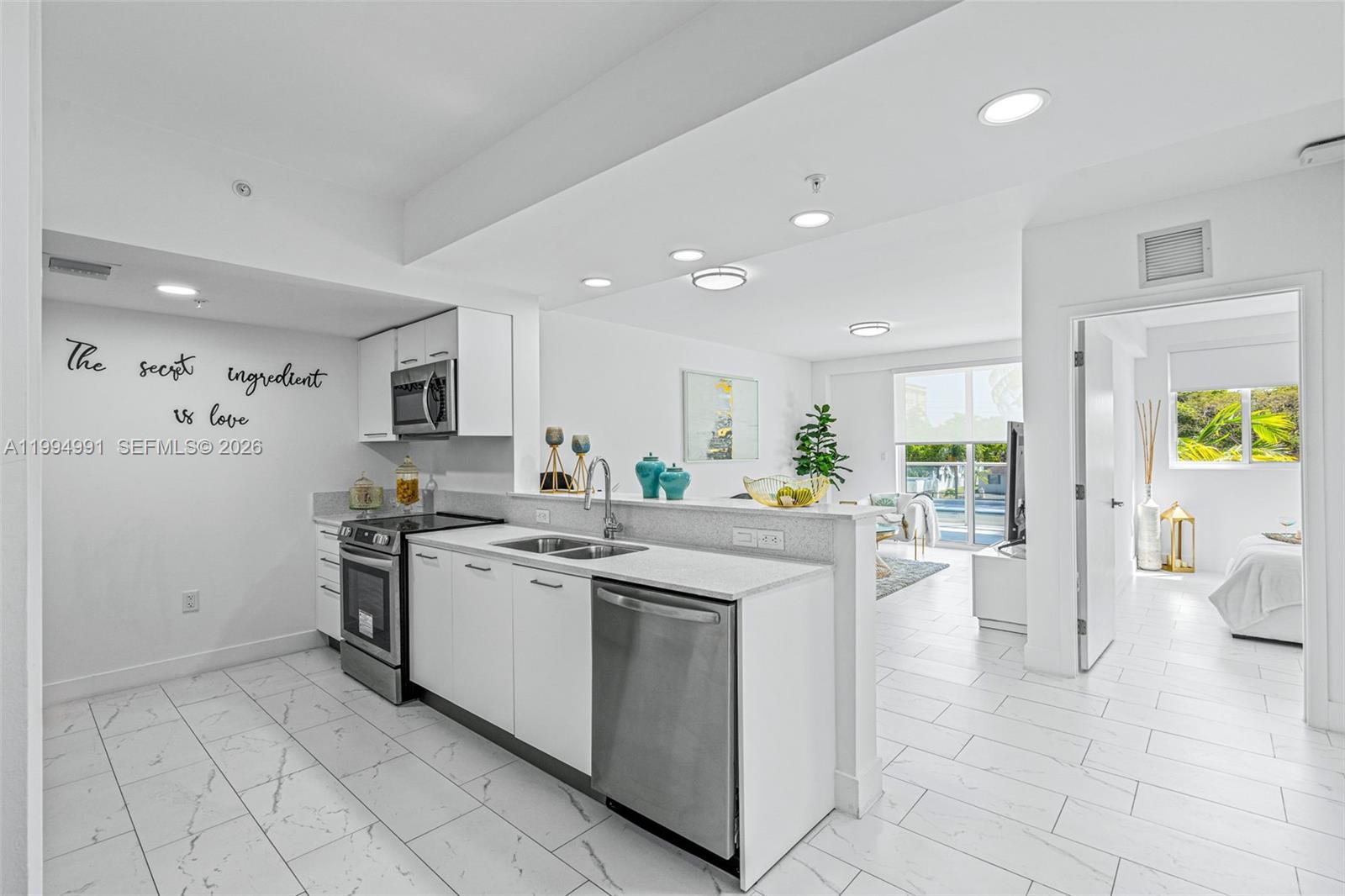 1850 Monroe St # 205, Hollywood FL 33020