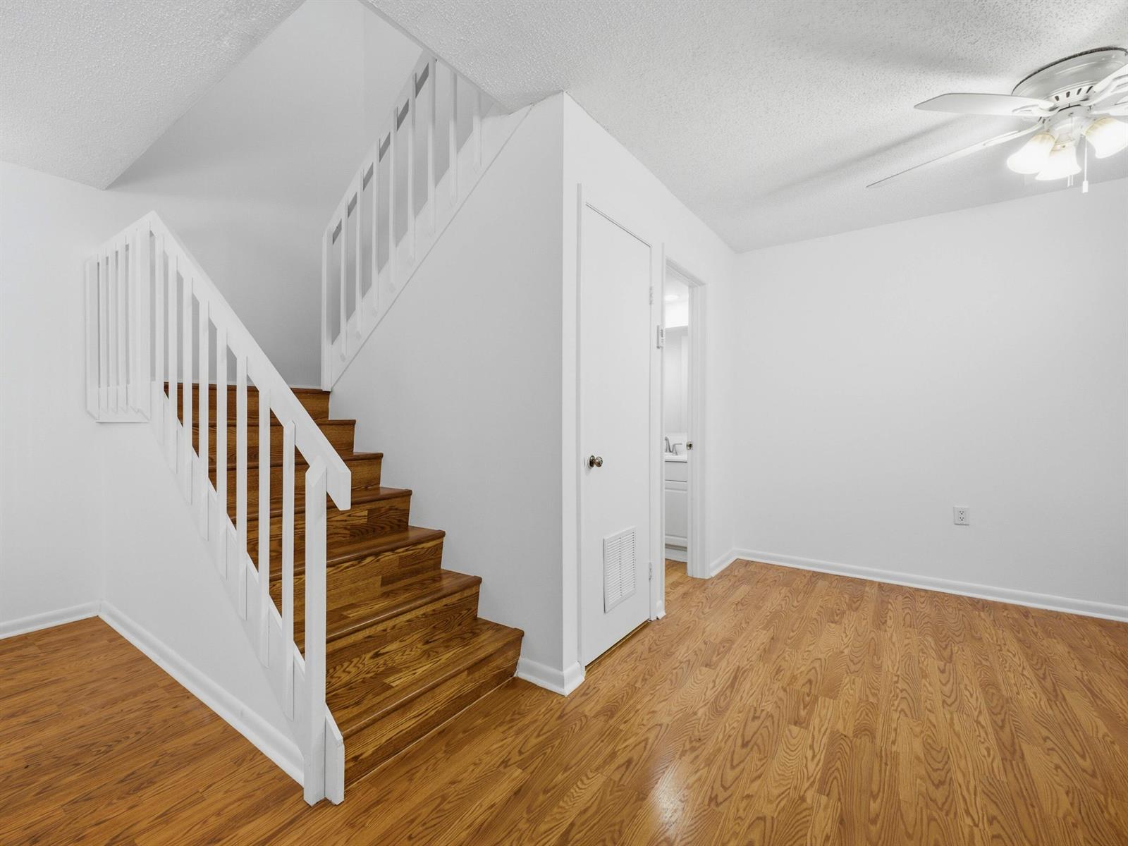 2213 22nd Lane, Palm Beach Gardens FL 33418