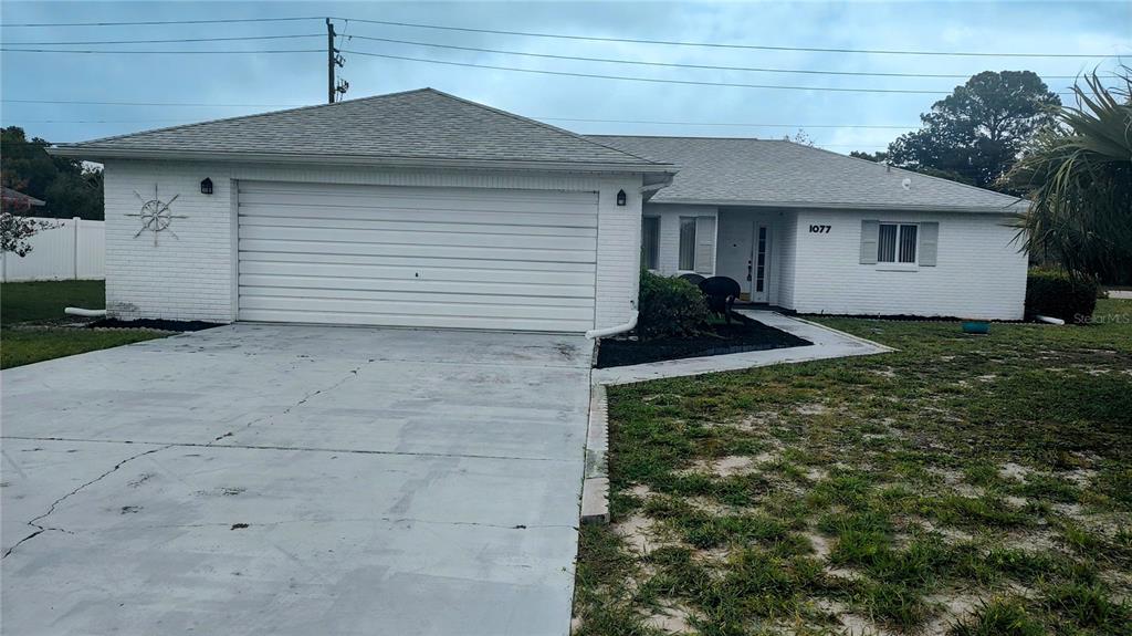1077 WILLOW WOOD DRIVE