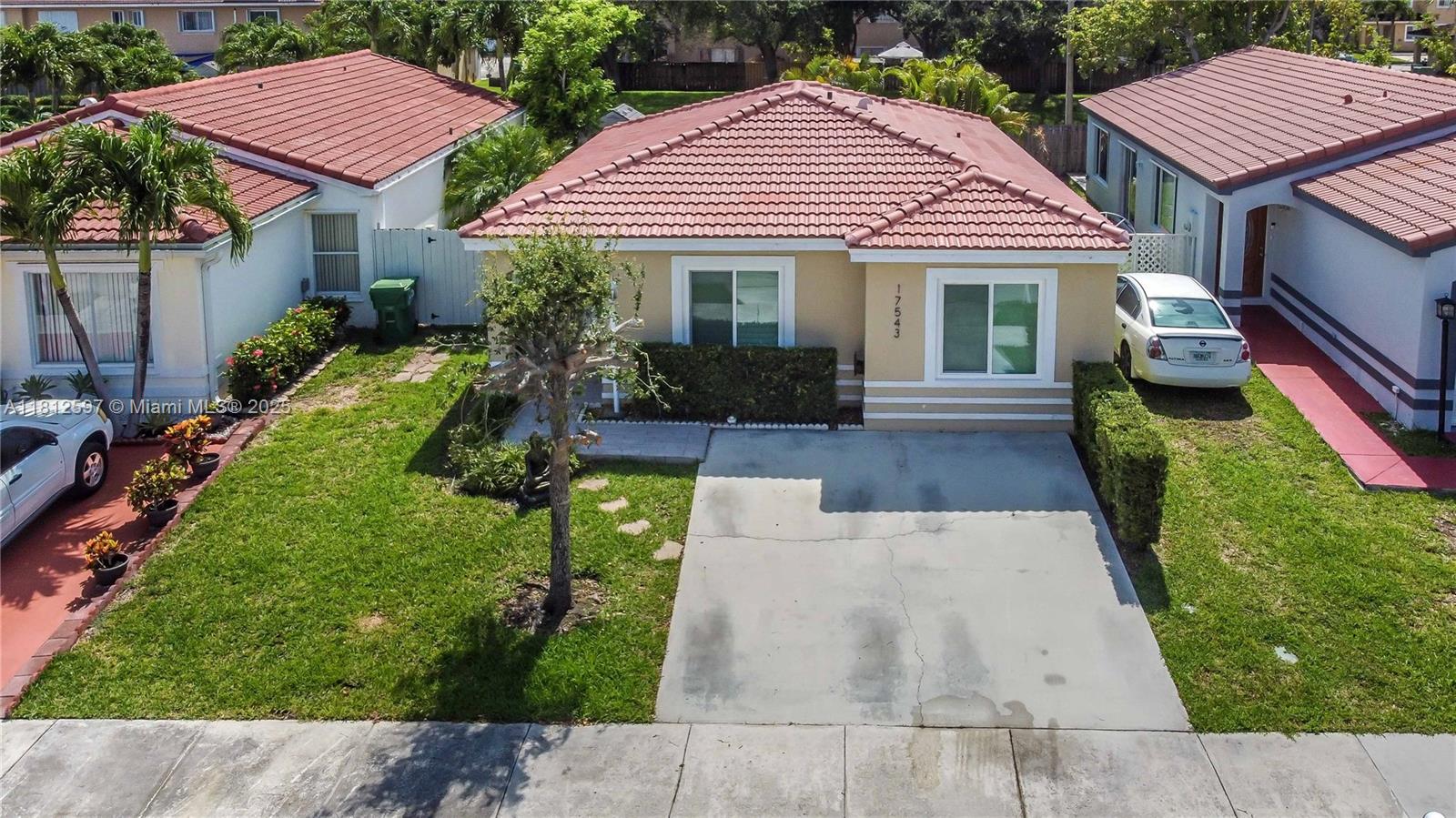 17543 SW 142nd Ct, Miami FL 33177
