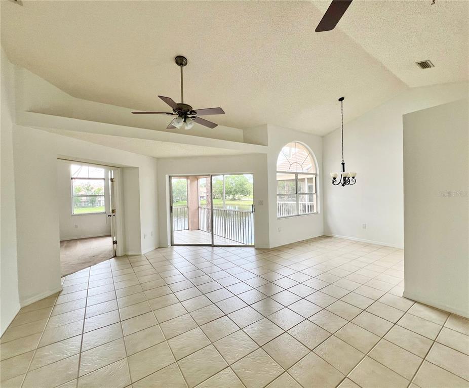 114 CLAYS TRAIL UNIT 114, OLDSMAR, FL — photo 3 of 20