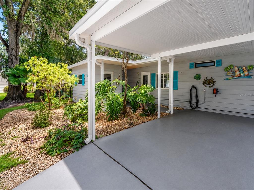 604 TOPSIDE CIRCLE, EDGEWATER, FL — photo 2 of 30