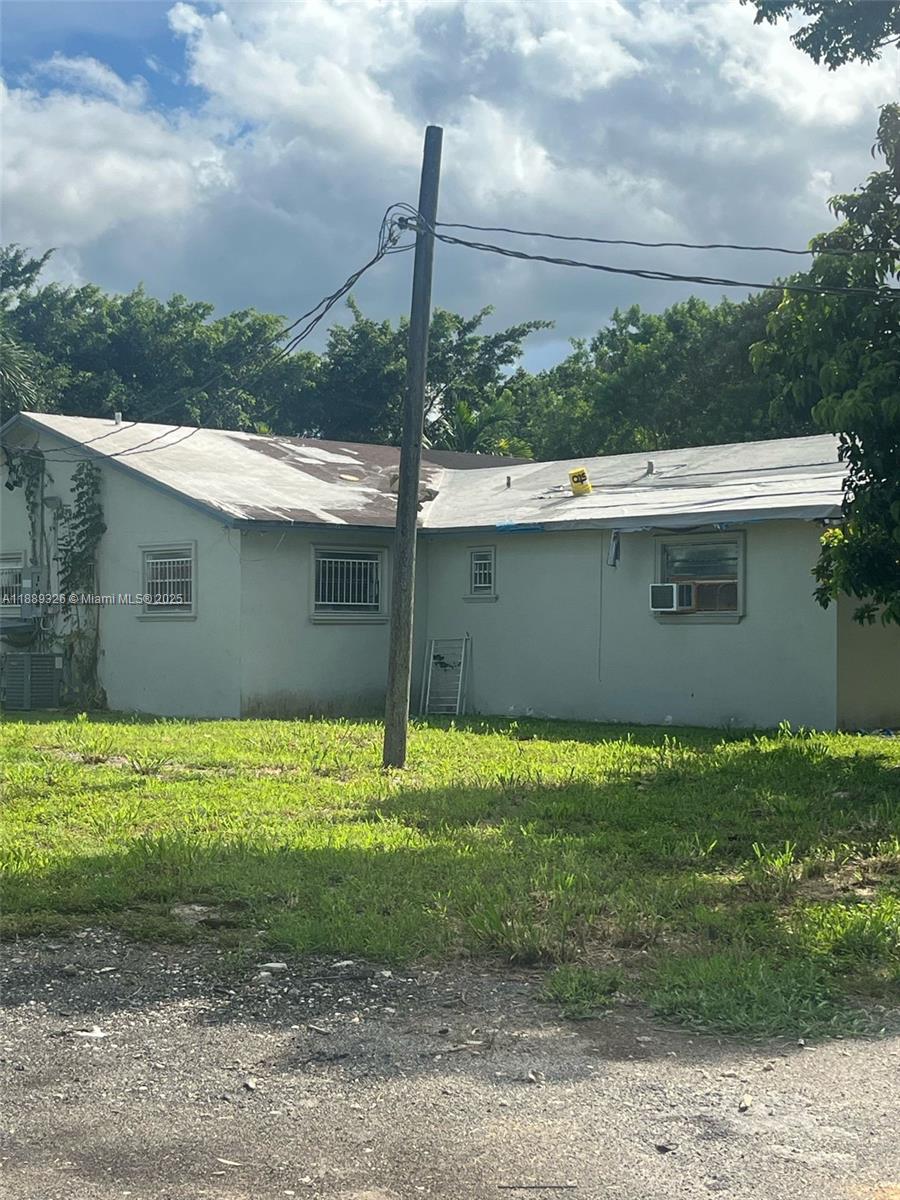 19755 SW 190th St, Miami FL 33187