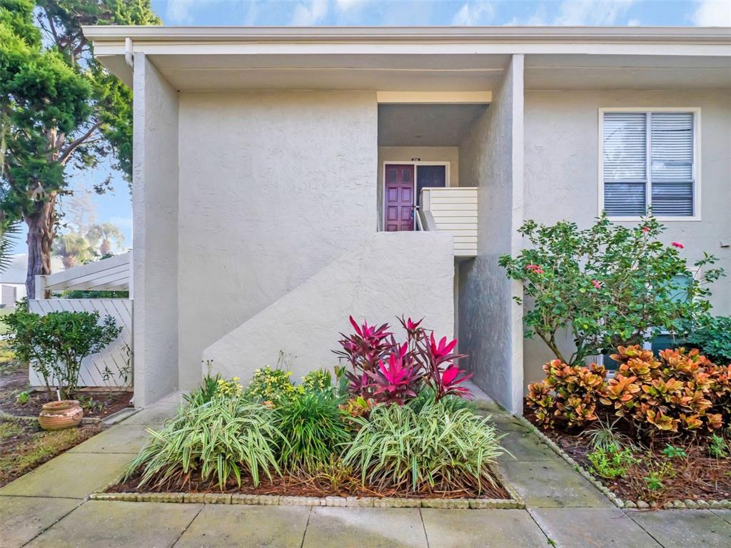 616 WINDRUSH BAY DRIVE UNIT 616