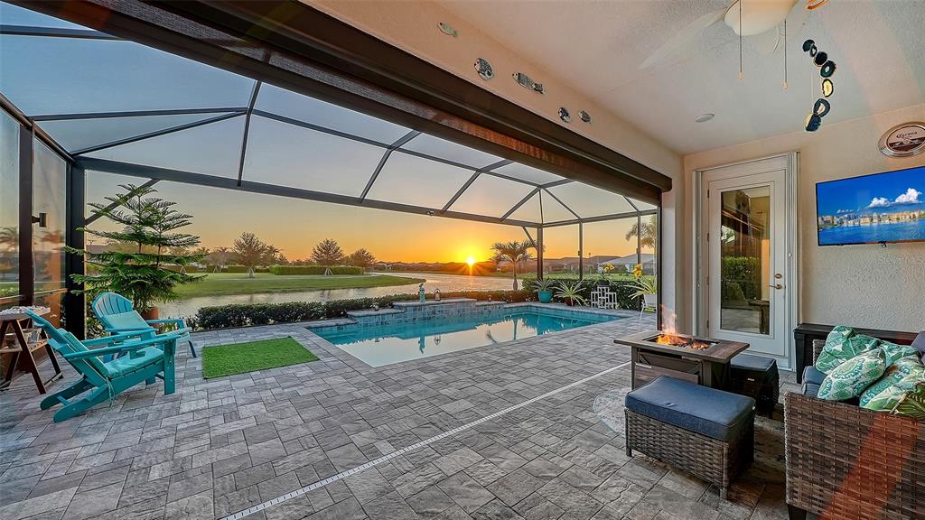 4921 SURFSIDE CIRCLE