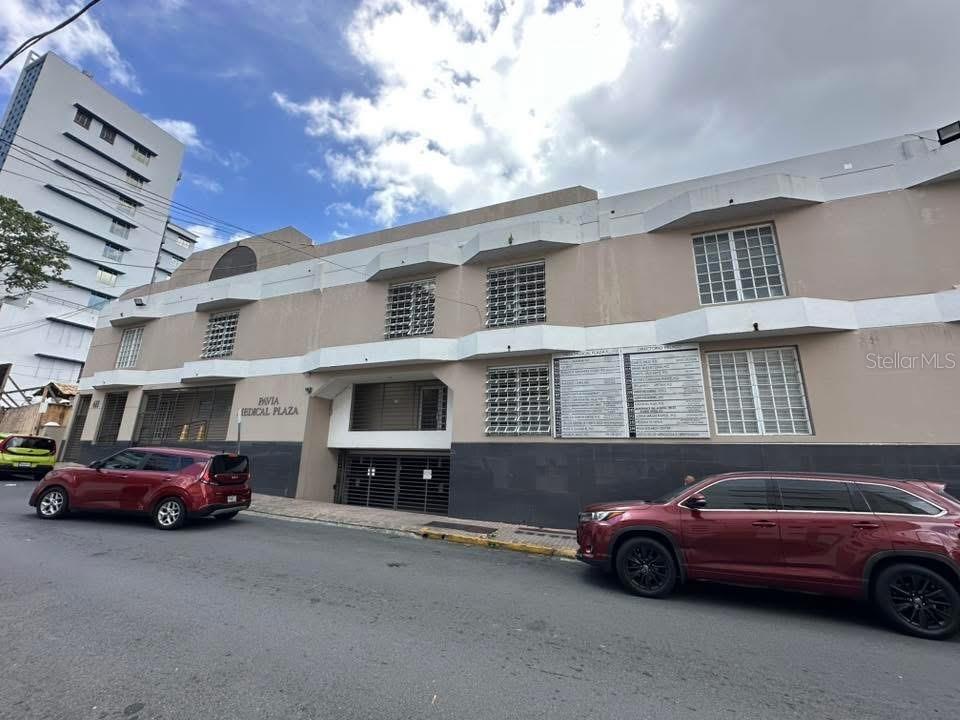 Pavia Medical Plaza AMÉRICO SALAS