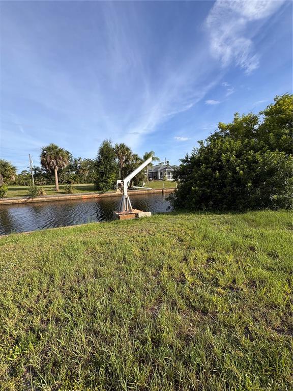 This is an aerial map showing a vacant residential lot situated along a canal — 3016 SHANNON DRIVE, PUNTA GORDA, FL
