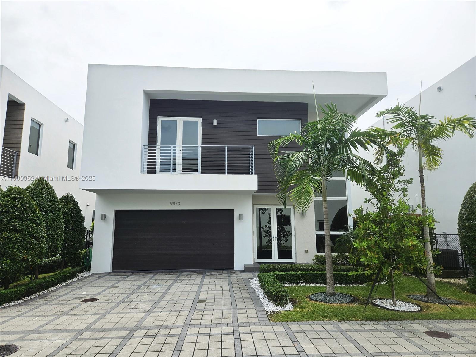 9870 NW 75th Ter, Doral FL 33178