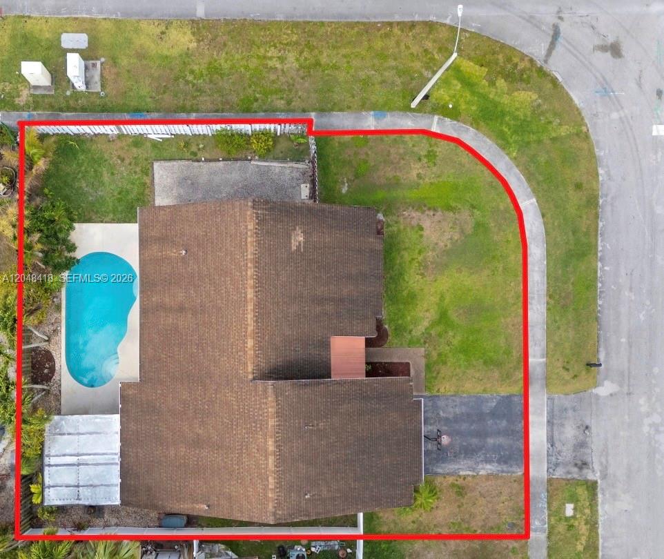 8650 NW 46th Ct, Lauderhill FL 33351