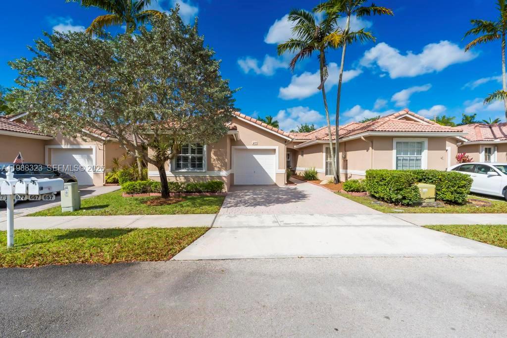 677 NW 129th Way, Pembroke Pines FL 33028