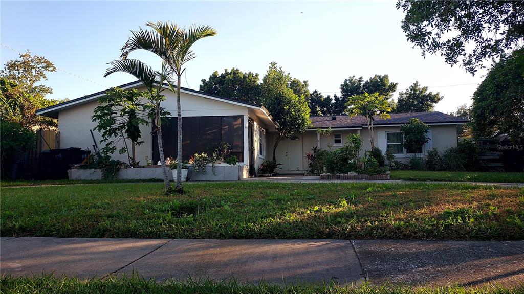 820 ORWELL AVENUE