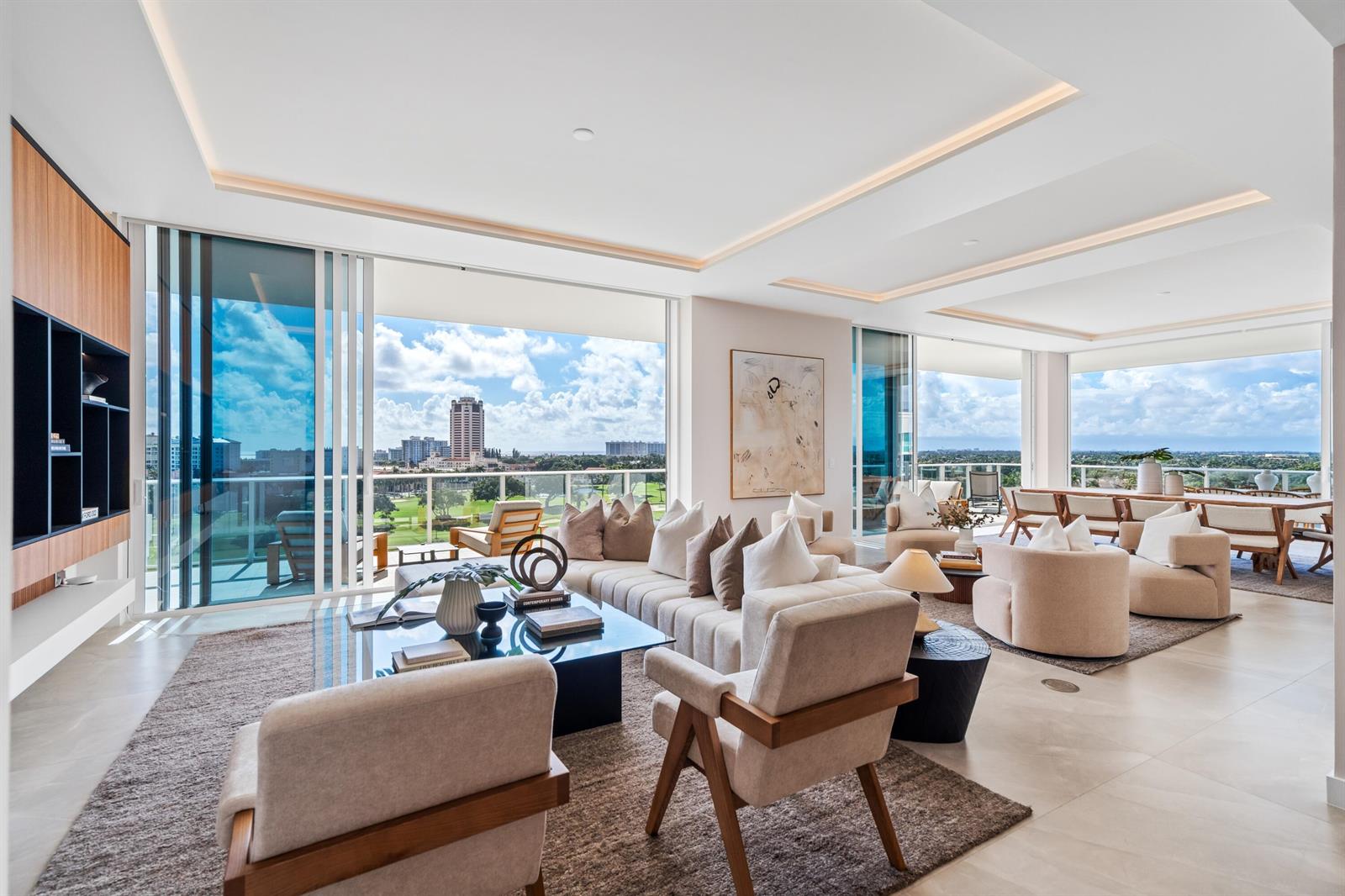220 SE Mizner Boulevard # 24, Boca Raton FL 33432
