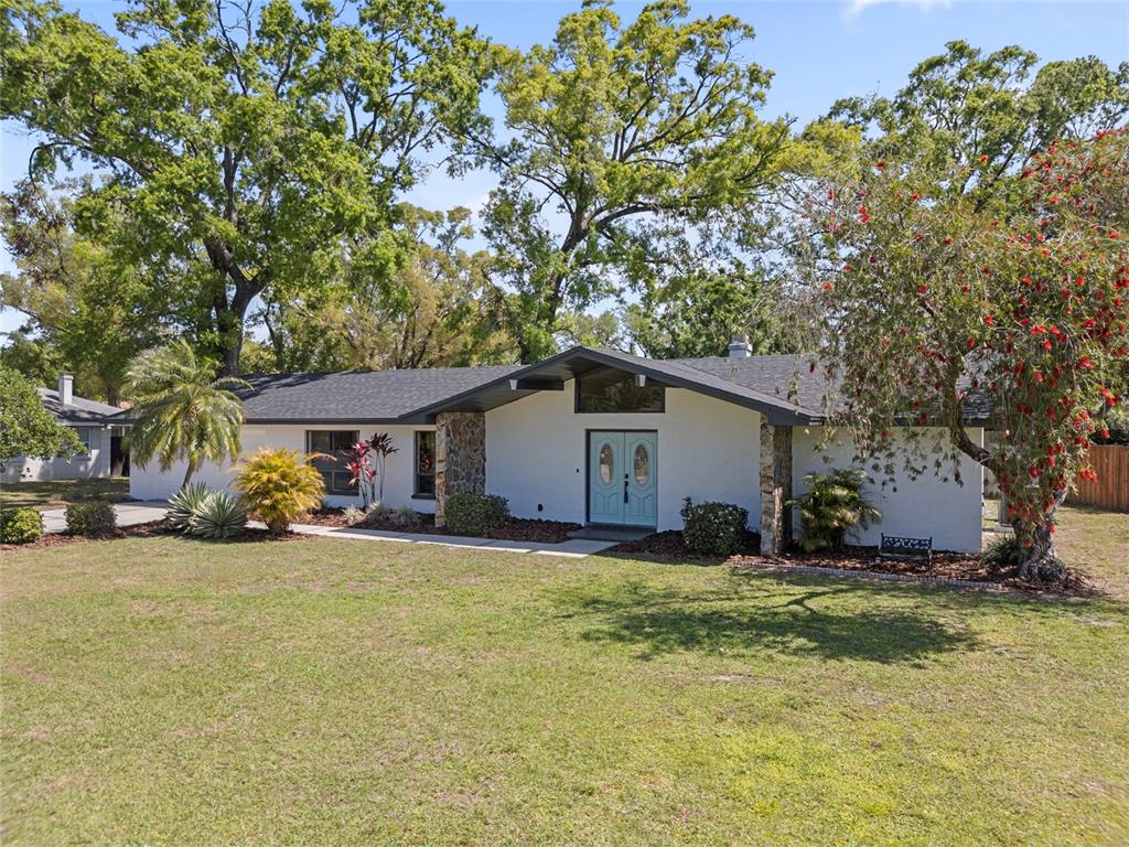 9203 HOLLYRIDGE PLACE