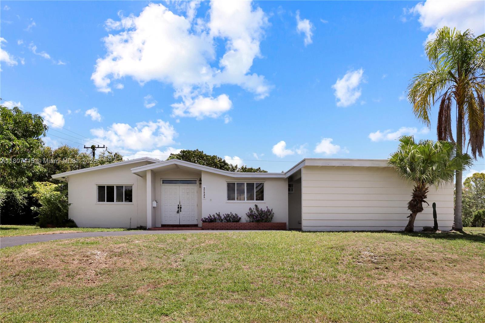 17535 SW 91st Ave, Palmetto Bay FL 33157