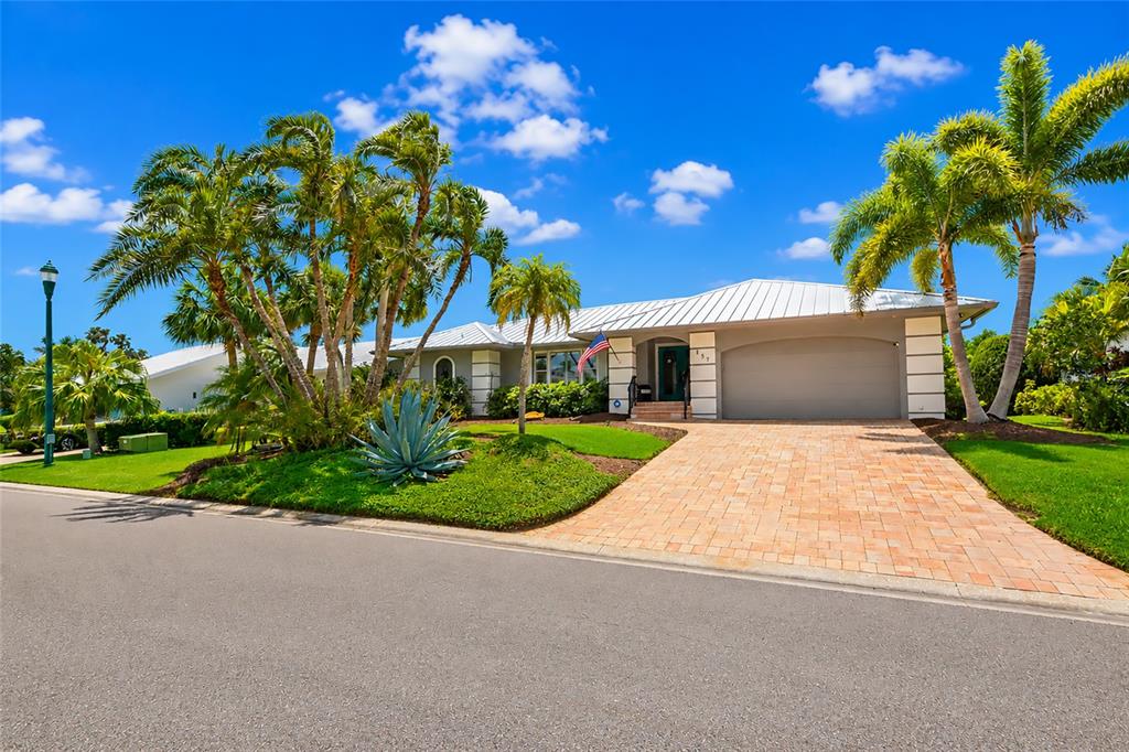 157 LOOKOUT POINT DRIVE