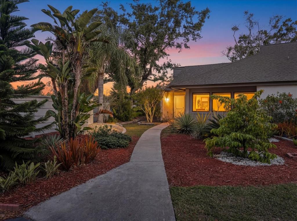 3205 GOLDEN EAGLE LANE, SARASOTA, FL — photo 2 of 30