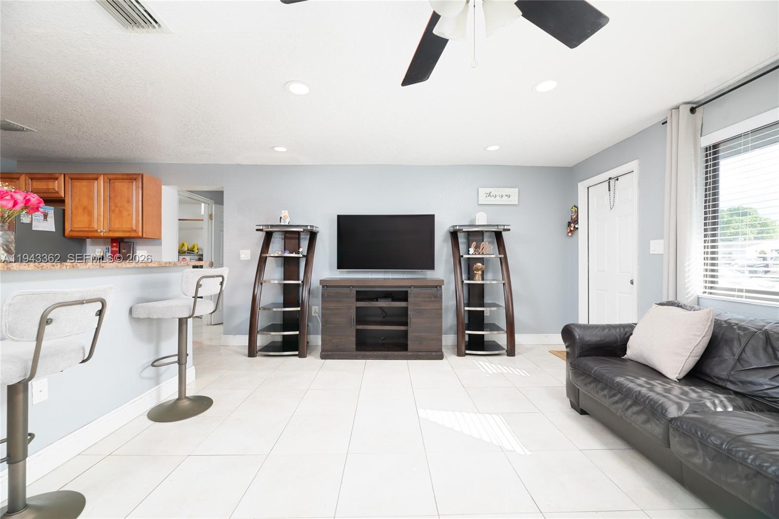 1417 SW 48th Ave, Fort Lauderdale FL 33317