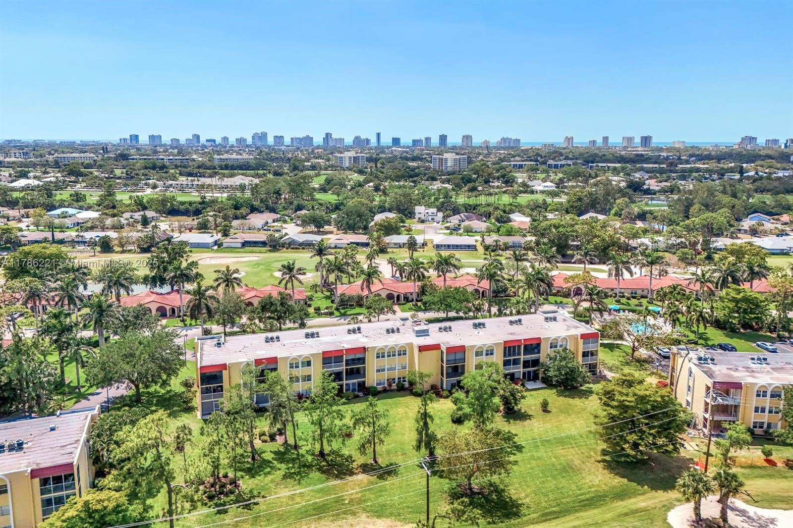 1084 Forest Lakes Dr # 201, Other City - In The State Of Florida FL 34105