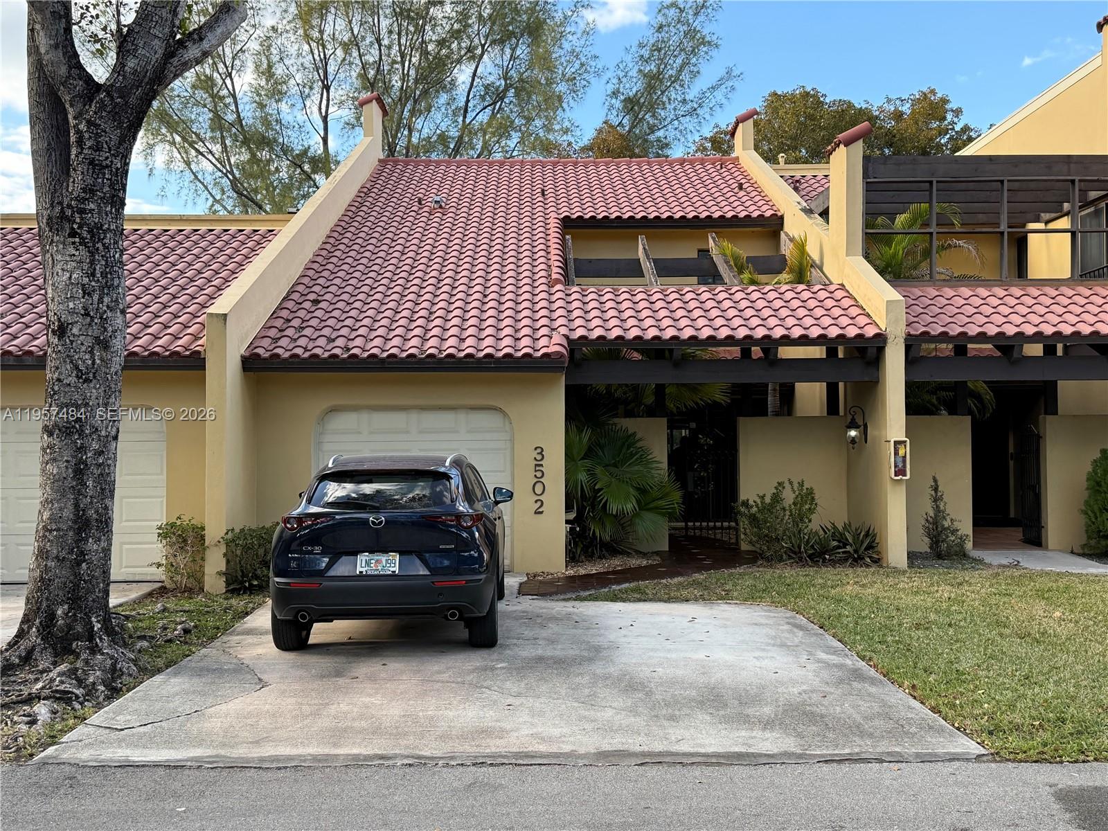 3502 Torremolinos Ave # 32, Doral FL 33178