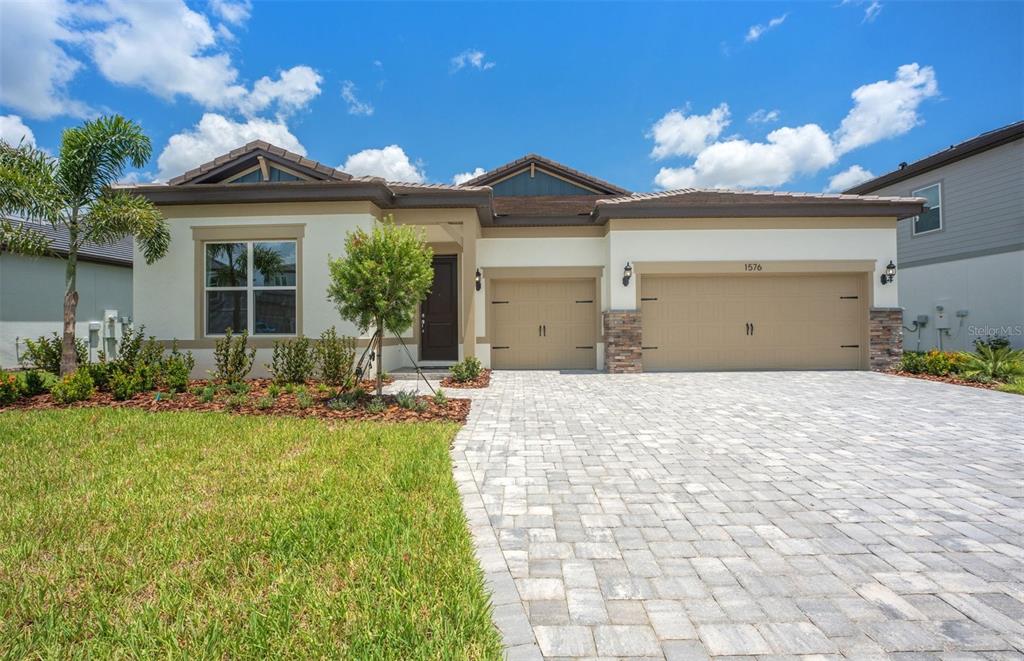 1576 VALIER POINT