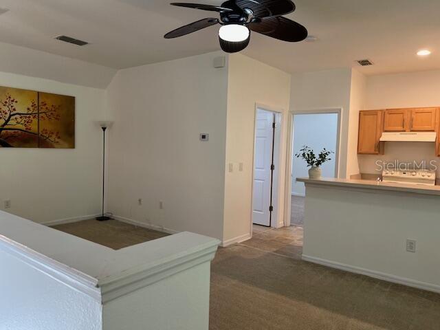 947 SPRING PARK LOOP APT B, KISSIMMEE, FL — photo 5 of 10