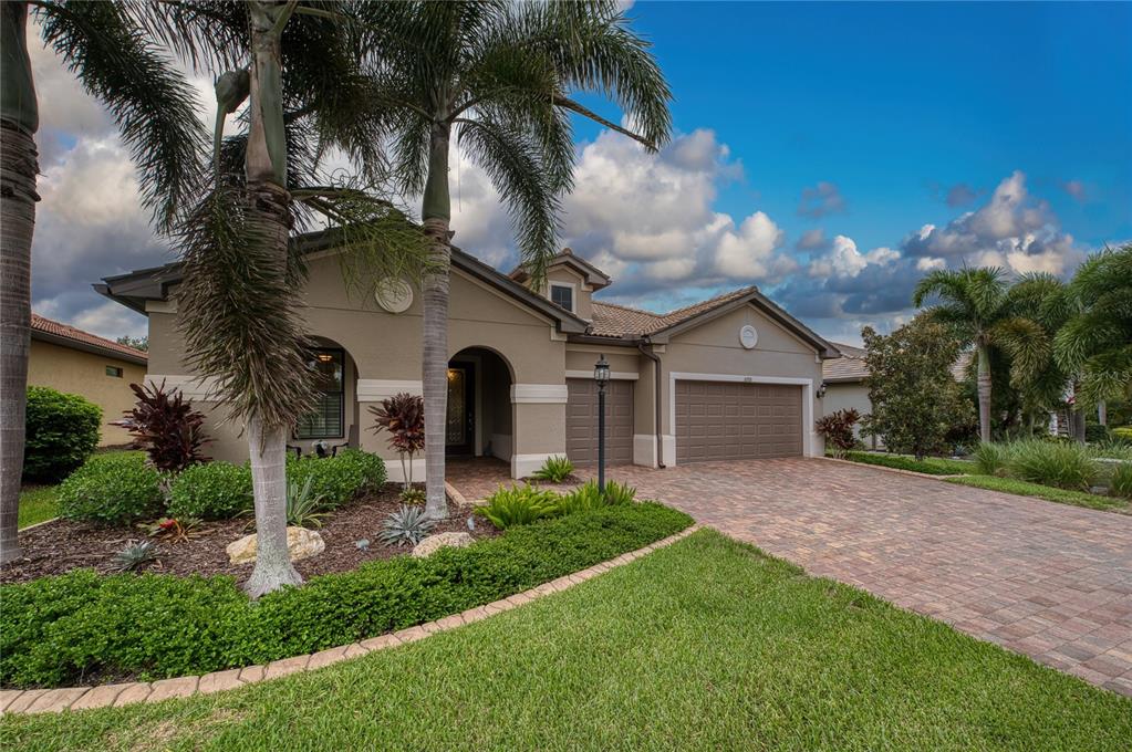 16918 LOUDON PLACE, BRADENTON, FL — photo 2 of 30