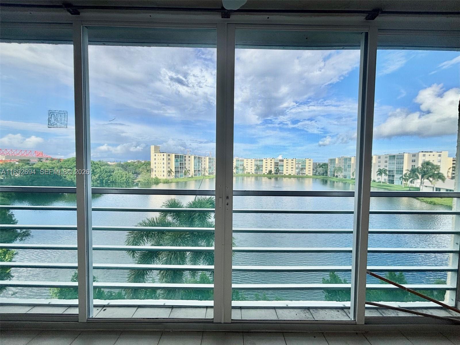 141 SE 3rd Ave # 402, Dania Beach FL 33004