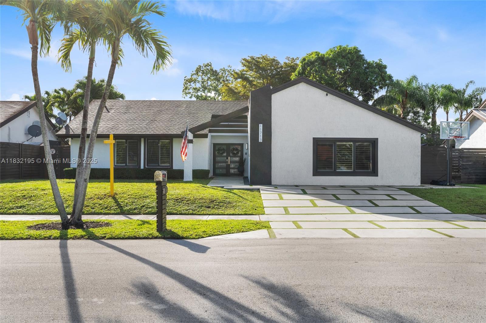 11713 SW 129th Place, Miami FL 33186