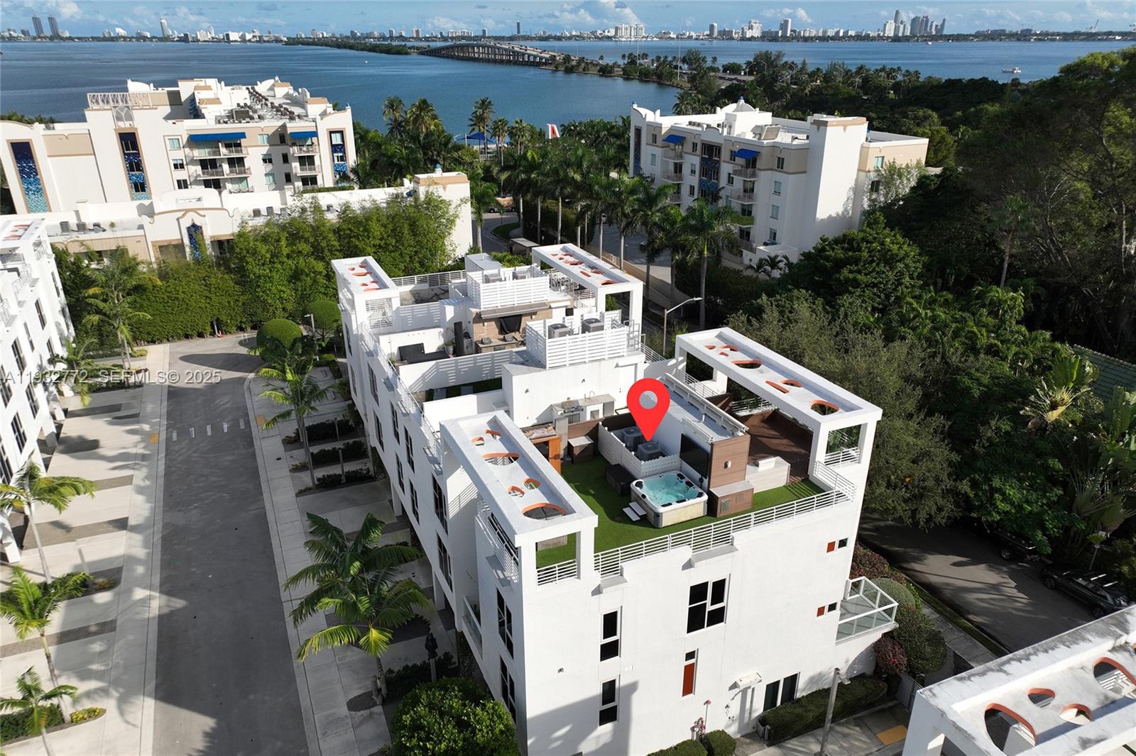 455 NE 39th St # 202, Miami FL 33137