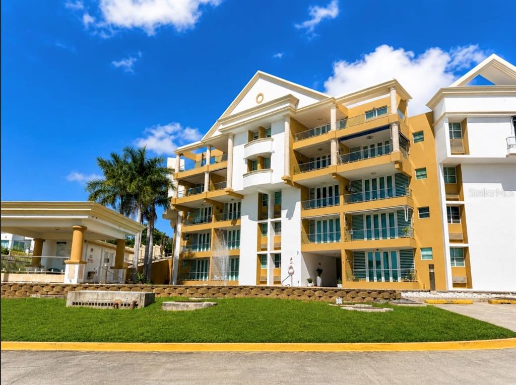 SR 3301 k2 h6 int COMBATE BOQUERON WARD ST COND COSTA DEL MAR UNIT 102 A