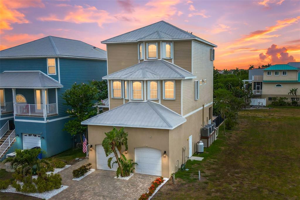 1340 APOLLO BEACH BOULEVARD S