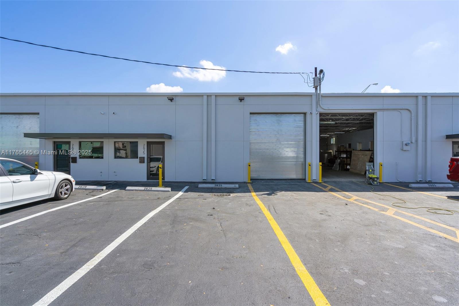 2625 W 6th Ave, Hialeah FL 33010